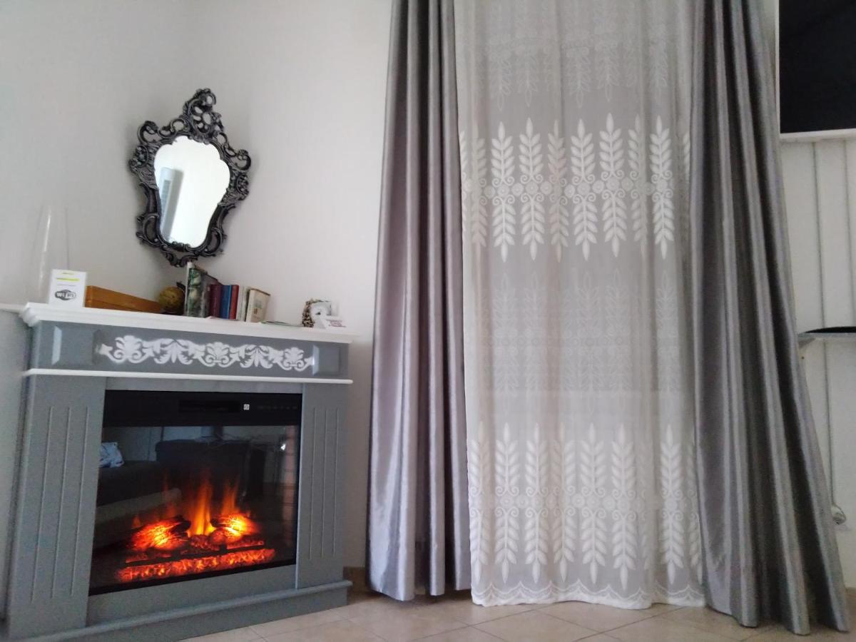 B&B Regina Margherita Л'Аквіла Екстер'єр фото